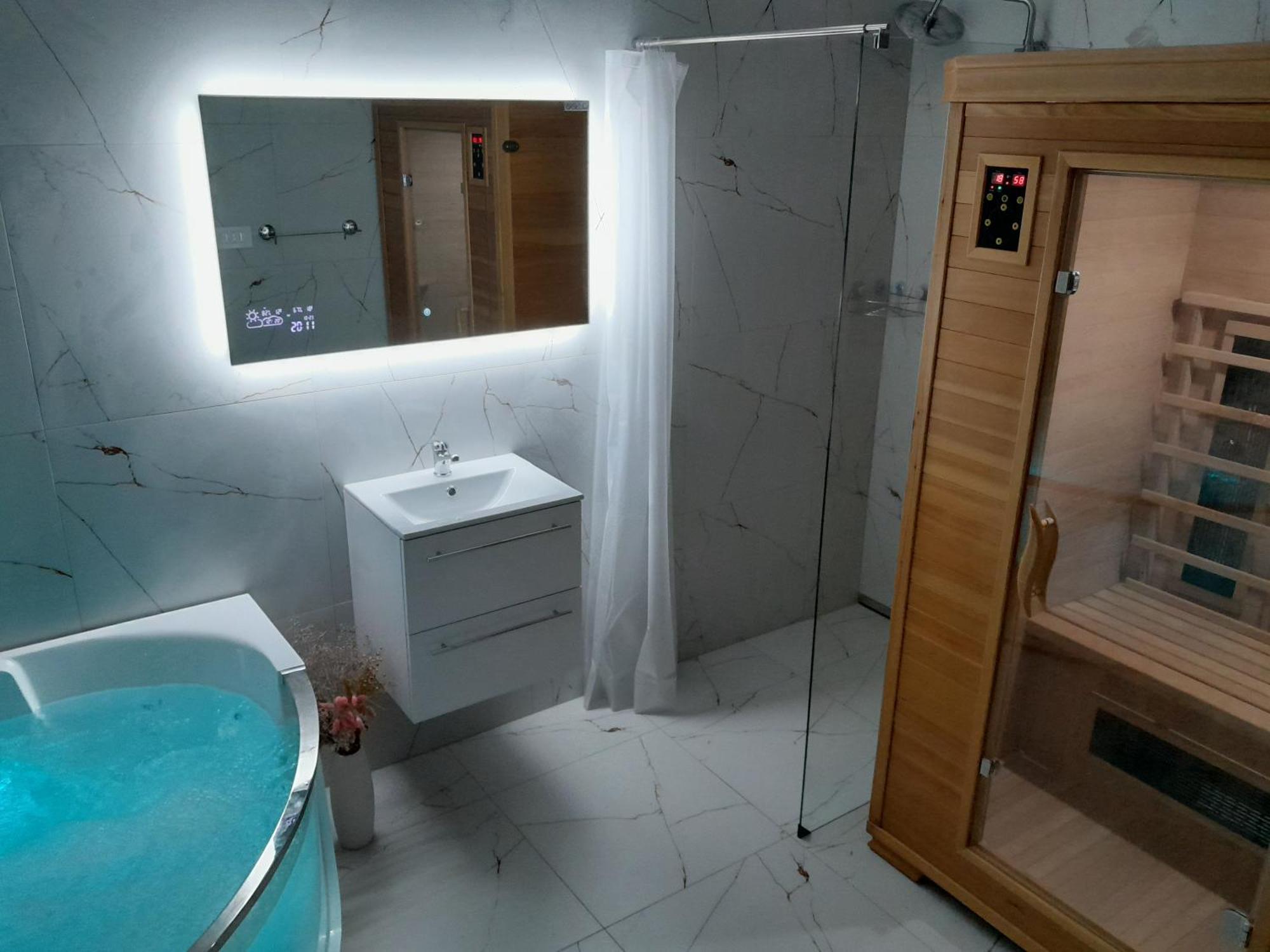 Farm Stay Frank Ozmec Wine And Glamping Estate Ljutomer Eksteriør billede